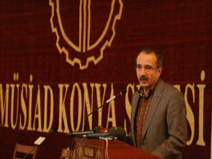 Bakan Dinçer iş adamlarıyla beraber