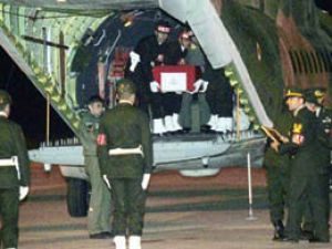 Şehit düşen askeri dağda unuttular