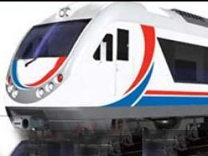 İlk yeri tren raya indi