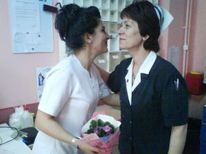 Nakiboğlu hemşireleri unutmadı