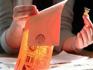 Oy pusulaları basılmaya başlandı