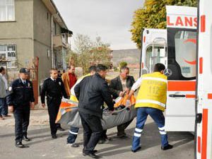 MEB personeli yemekten zehirlendi