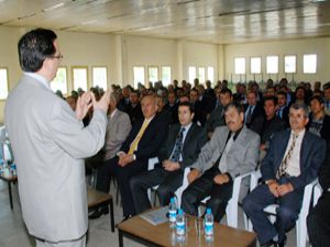 Belediye çalışanları topluma öncülük etmeli