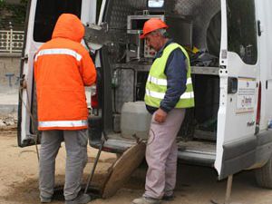 Modern aletler ile çalışılıyor