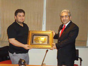 "Yenilik yapmayan ölür"