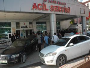 Davutoğlunun aracı kaza yaptı