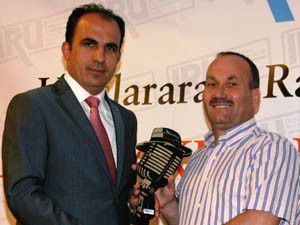 "Alkışı Hakedenler" ödüllerini aldı