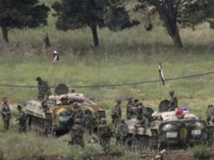 Esadın tankları Türkiye sınırına dayandı!