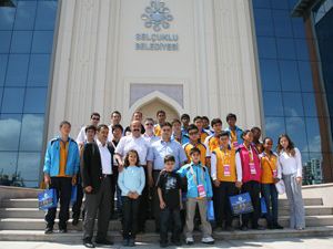 Türkçe sevdalıları Selçukluda