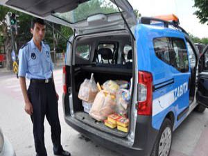Zabıtalar bozuk gıda avında