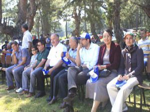 Akış ve Samancı şenliklere katıldı