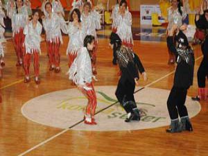 Kolbastı rüzgarı Selçuku da sardı