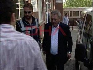 Şok iddia: Aziz Yıldırım kaçacaktı!