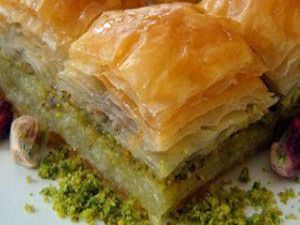 Türkiyeden komşuya baklava yardımı
