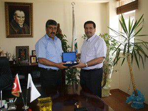 AK Partiden yerel yönetimler istişare toplantısı