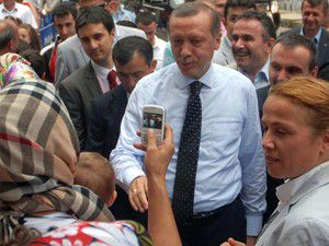 Başbakanı takip etti ve