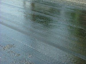 Aşırı sıcaklar asfaltı eritti