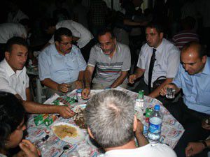 Türkmeoğlu Yeni Mahallelilerle iftarda buluştu
