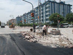 Altyapı çalışmalarına hız kesmeden devam