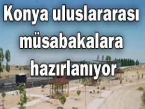 Oto Drag pisti düzenleniyor