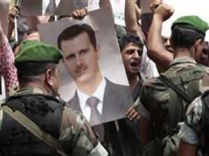 Suriye için ilk adım atıldı.. Davutoğlu iş başında