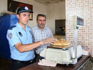 Selçukluda zabıtalar denetime çıktı