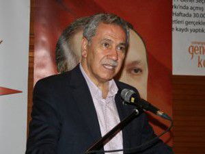 Bülent Arınç soruları cevapladı