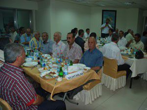Muhtarlar iftarda biraraya geldi