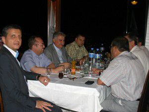 Mimar ve mühendisler grubu iftarda buluştu