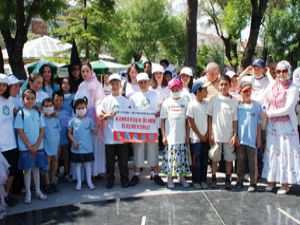 Çocuk Meclisinden örnek davranış