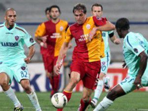 Aslanı kalecisi yaktı