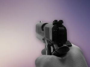 Polis cinnet geçirdi!