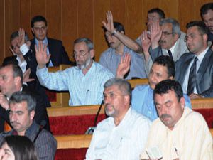 Çiftçi Mallarını Koruma Meclisi için gizli oylama