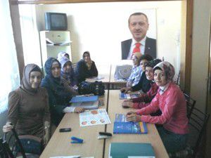 AK Parti Sarayönü Kadın Kolları kongresi yapıldı