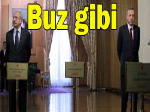 Kılıçdaroğlu Erdoğanla tokalaşmadı