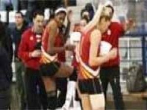 Galatasarayın voleybolcuları mahsur kaldı
