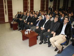 AK Parti siyaset akademisi sürüyor