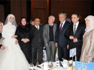 Bakanlar Konyada düğüne katıldı