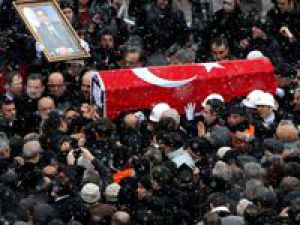 Milletin yetimine hüzünlü veda