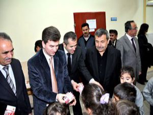 Meramın Gülen Dişler projesi başladı