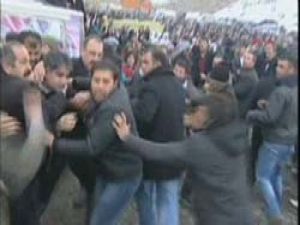 Kaymakama linç emri PKKdan