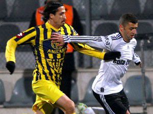 Beşiktaş Ankarada zorlanıyor