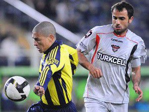 Fenerbahçe ile Gaziantepspor ligde 52. randevuda