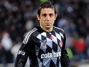 Nihat Kahveci futbolu bıraktı!