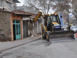 Meramda kamulaştırma çalışmaları hız kazandı
