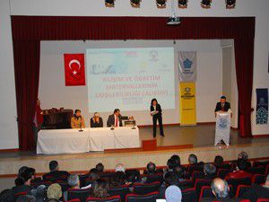 Engellilerin bilgiye erişimi konuşuldu