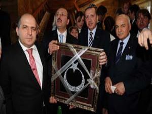 AK Parti Meramdan Başbakana ziyaret