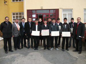 Karapınar Belediyesinden öğrencilere kitap desteği