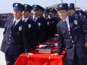 Beşir Atalaydan Üniversite Mezunlarına Müjde