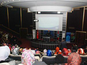 "Empati yeteneği doğuştan gelmez"